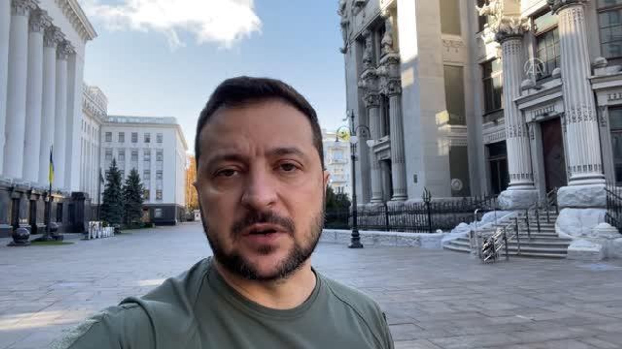 Son dakika haberleri... Zelenskiy'den Rus güçlerinin füze saldırısı sonrası açıklama
