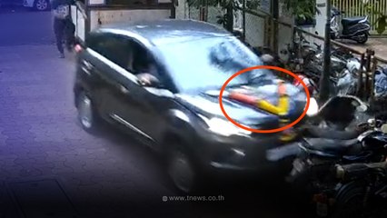 ระทึก สาวออกรถใหม่เอี่ยม กำลังขับรถเข้าบ้าน สุดท้าย วินาศสันตะโร