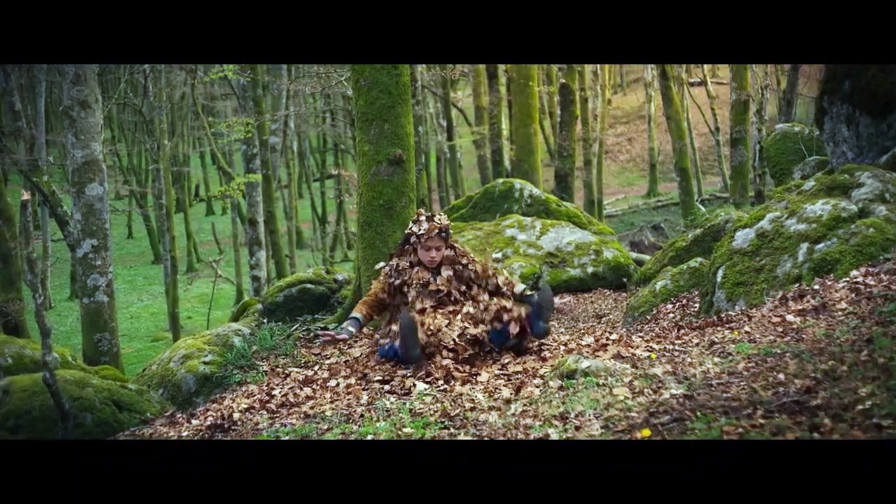 Die Legende der Weihnachtshexe Trailer DF