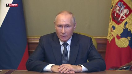 Vladimir Poutine : «Kiev se comporte comme une entreprise terroriste»