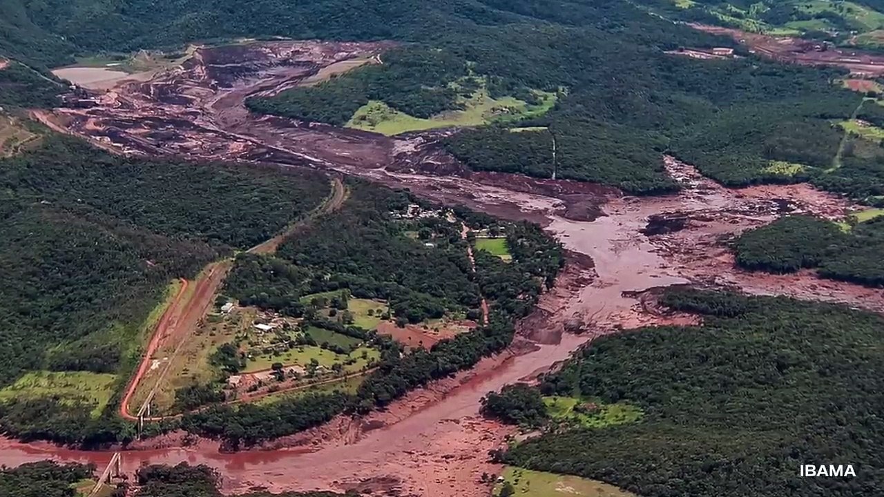 10 Massive Dam Failures Caught On Camera