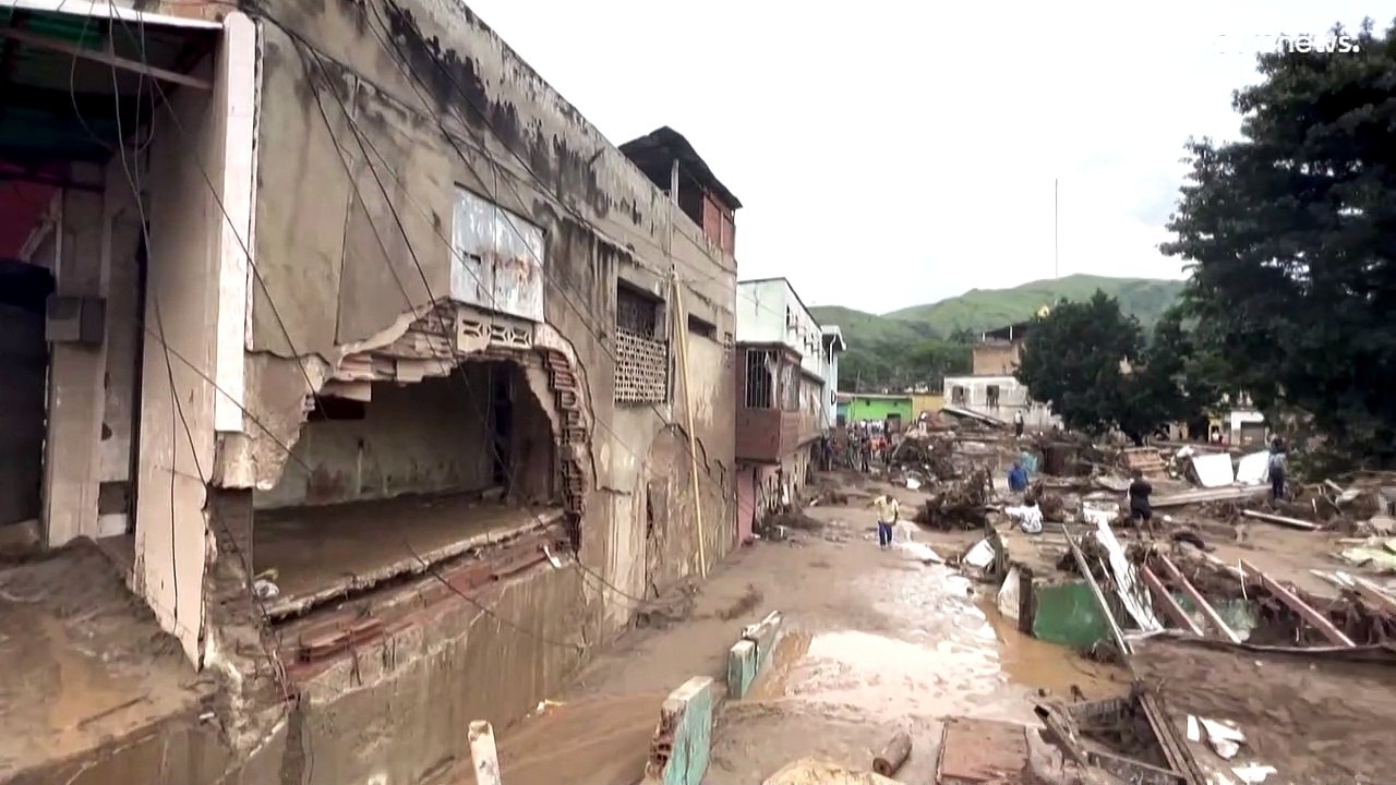 Жертвами оползня в Венесуэле стали более 20 человек