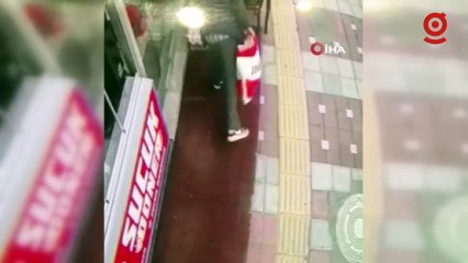 1 koli ayranı çalıp, hiçbir şey olmamış gibi yoluna devam etti