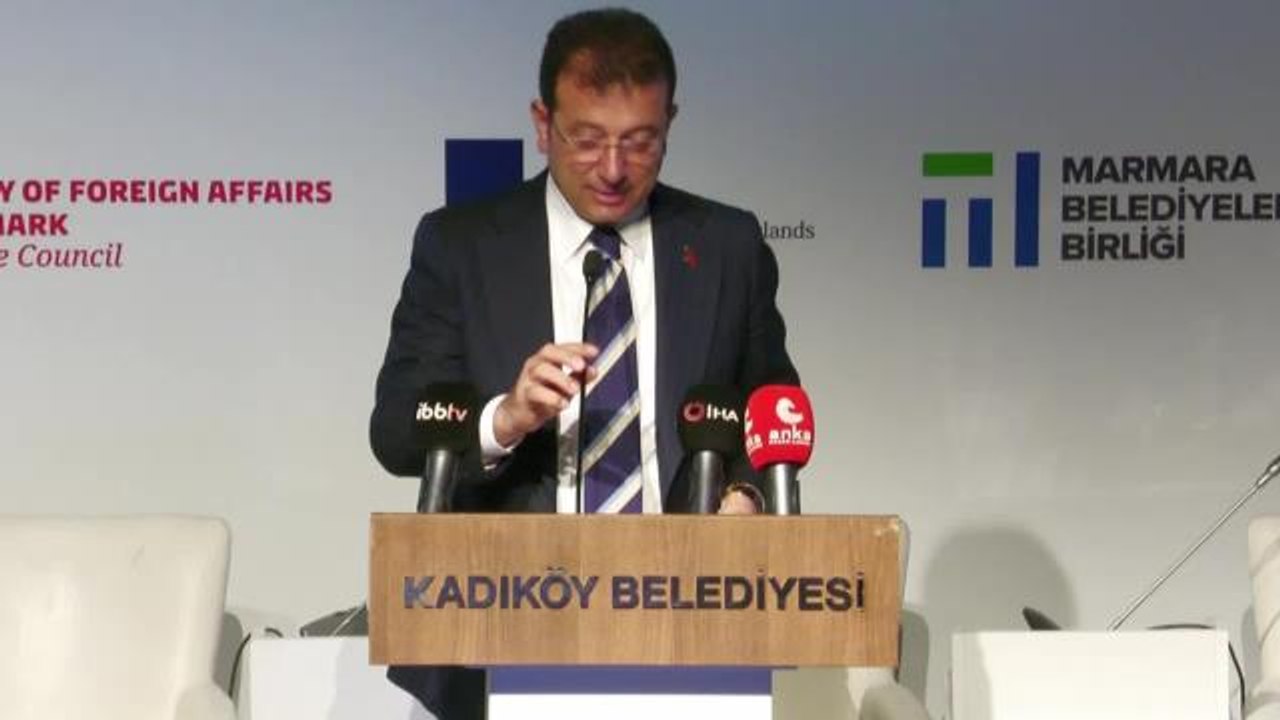 İmamoğlu, "Yaşanabilir Şehirler Sempozyumu"Nda Konuştu: "Çevreyi, Diğer Canlıları Hor Gören Kibrimizden Sıyrılmalı ve Bakış Açımızı Değiştirmeliyiz"