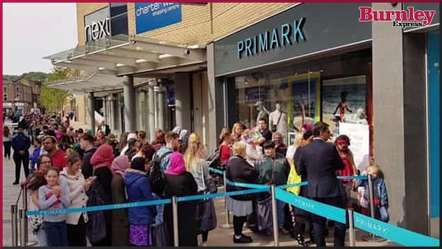 Burnley Express news update 10 October 2022: Shoppers warned to be on their guard for 'pick-pockets'