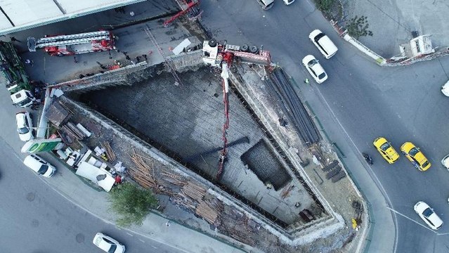 İstanbul’da vinç devrildi, operatör öldü