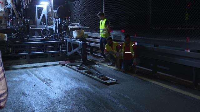 İmamoğlu, Cevizlibağ-Yenibosna Metrobüs Hattındaki 'Beyaz Yol'u Deneyimledi: Tüm Metrobüs Yolunda Bu Konforu Sağlamak İstiyoruz