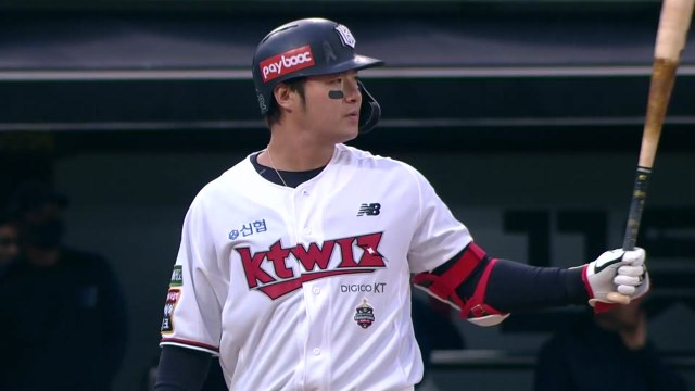 kt, NC 꺾고 3위 유지...박병호, 8회 대타 쐐기 홈런 / YTN