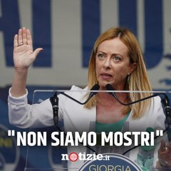 Скачать видео: Giorgia Meloni al comizio di Vox: “Non siamo mostri impresentabili, ci votano milioni di cittadini”