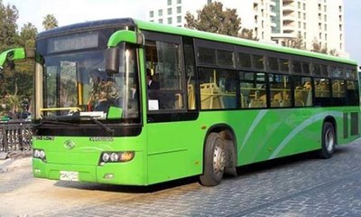 حافلات عند باب المنزل تنقل الركاب في دبي الى مواقع المواصلات العامة