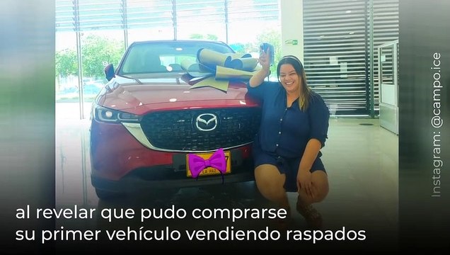 Gran esfuerzo: mujer compra el carro de sus sueños vendiendo raspados en la calle y comparte su logro