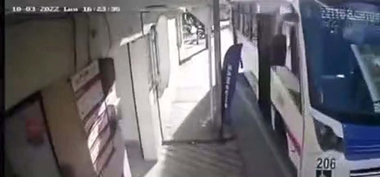 Just act casual, nobody noticed!