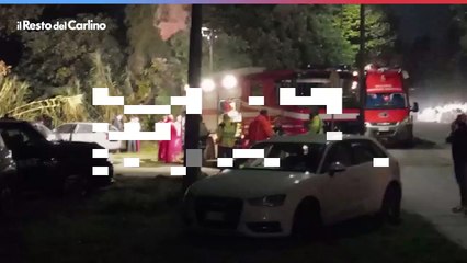 Tải video: Incidente ad Ancona: muoiono due colleghe al ritorno dal lavoro