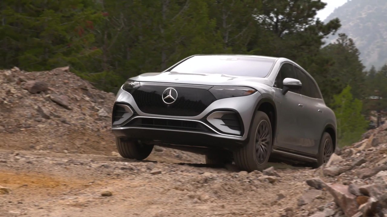 Der neue Mercedes-Benz EQS SUV - die Batterie