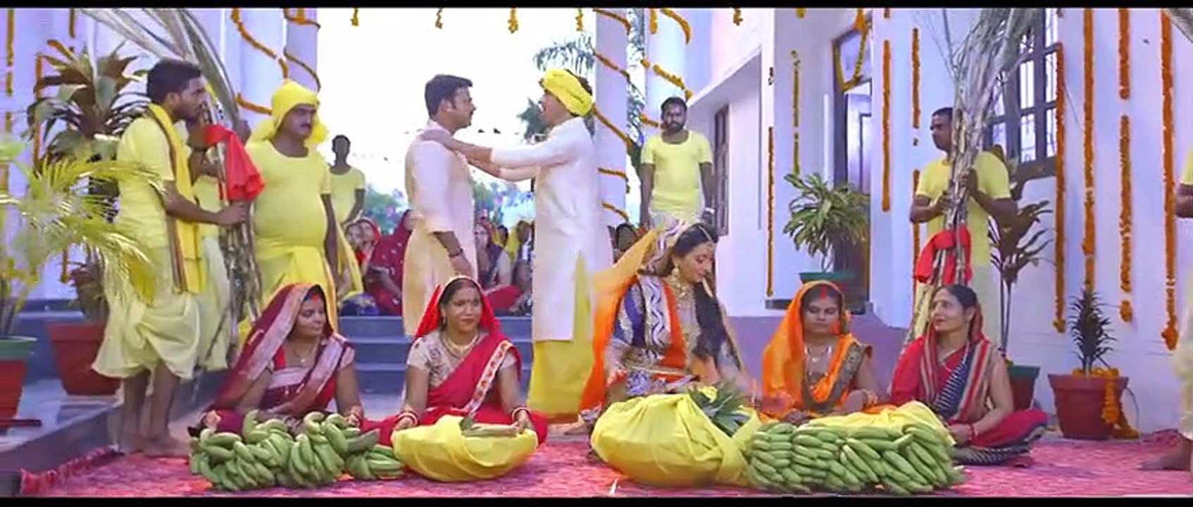 Jai_Chhathi_Maiya___Sonu_Nigam%2C_Pawan_Singh___Khushboo_Jain___Harshika_Poonacha___Chhath_Geet_2021(480p)