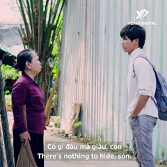 Con đua đòi bắt mẹ nghèo mua quà sinh nhật siêu sang bằng bạn bằng bè