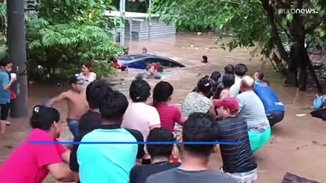 Halálos áradások Salvadorban