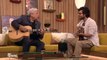 Enrico Macias improvise un duo avec son petit-fils Symon venu par surprise sur le plateau de l'émission 