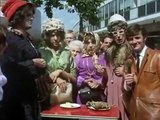 Monty Python's Flying Circus - Se1 - Ep01 HD Watch HD Deutsch