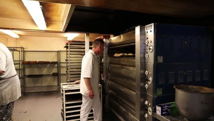 Yorkshire baker opens 'warm room' to tackle cost of living crisis