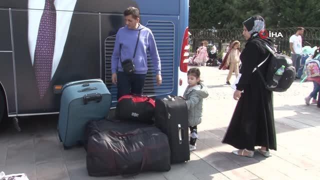 57 Suriyeli Gönüllü Geri Dönüş Projesi ile memleketlerine döndü