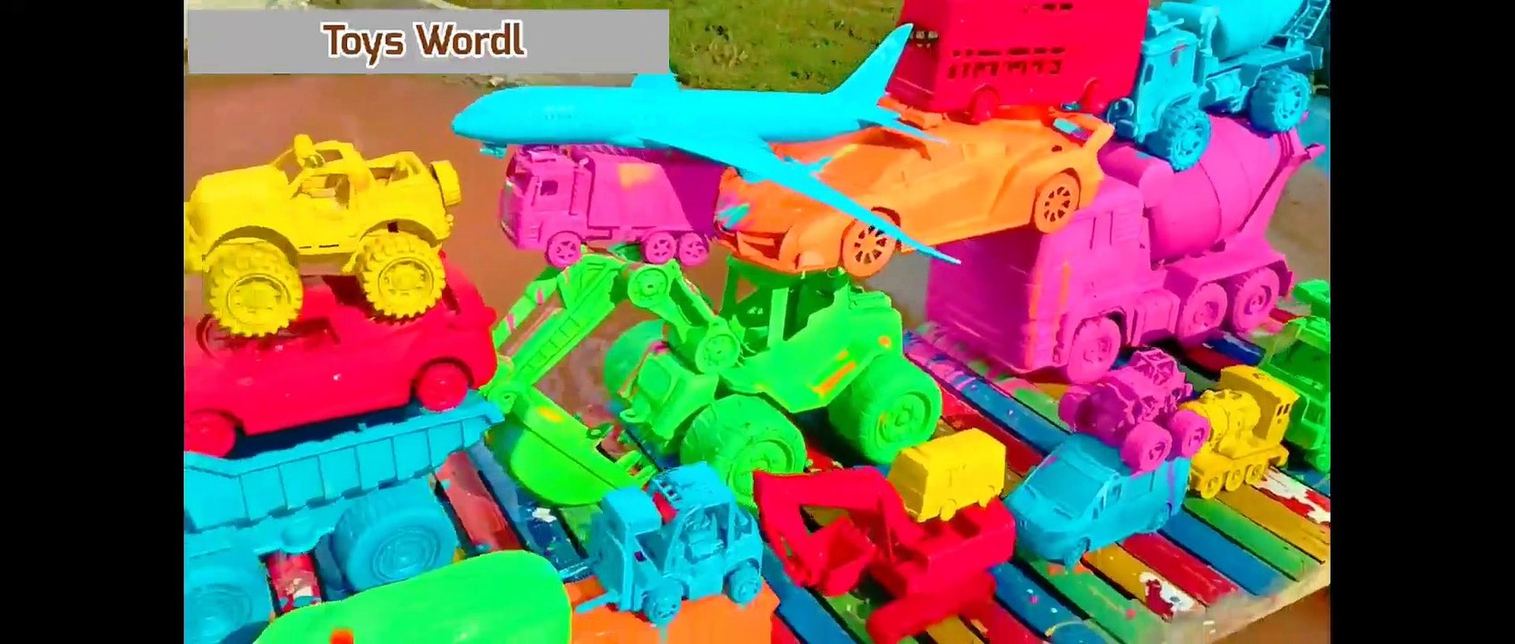 Mencari Mainan Mobil Mobilan, Truk Sampah, Tayo, Excavator, Bus Oleng, Truk Molen Besar