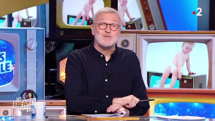 Tải video: Extrait de l'émission Les Enfants de la télé durant lequel Sheila s'explique sur sa relation avec Sylvie Vartan, autre icône comme elle des yé-yé