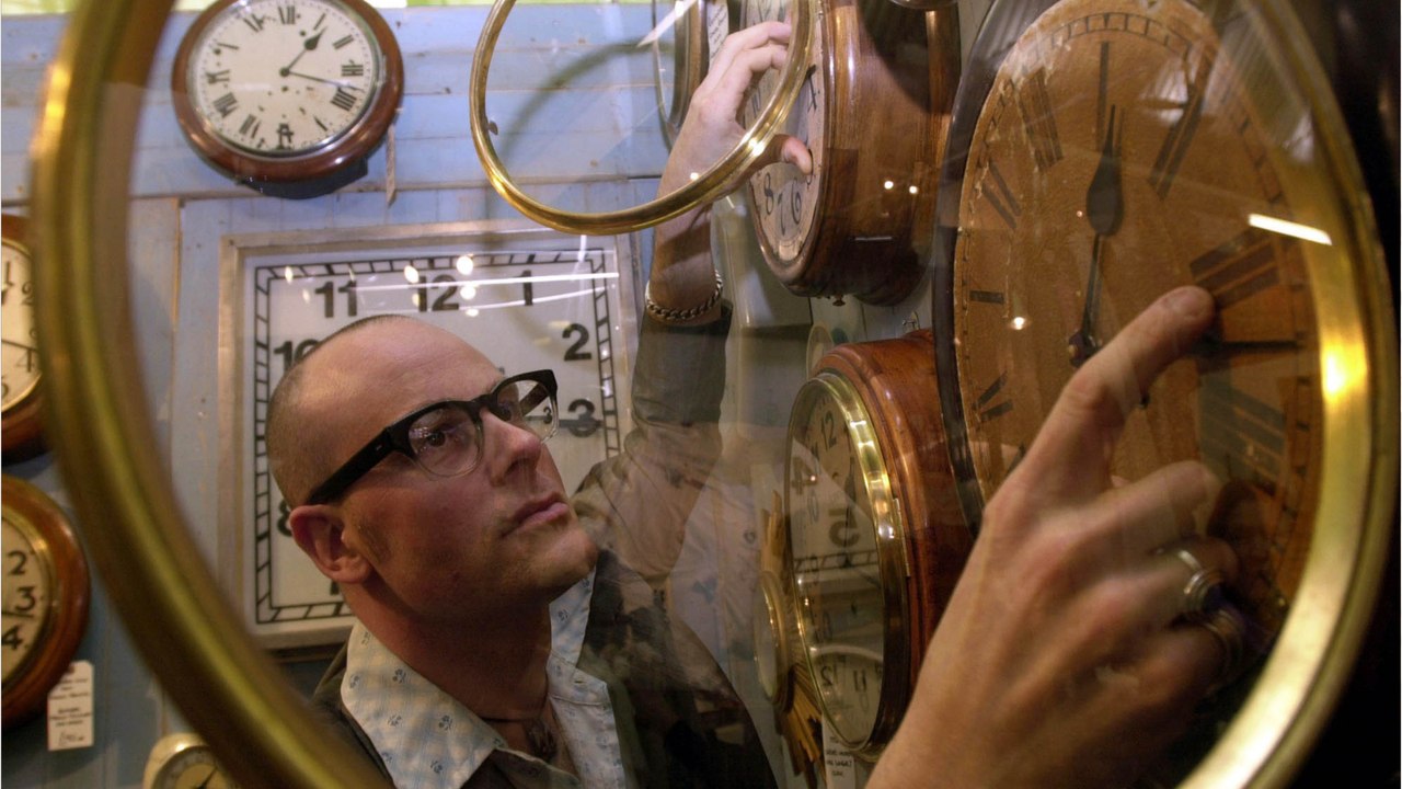 Daylight saving: Everything you need to know about the clocks going back