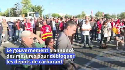 Carburants: le gouvernement dégaine des réquisitions, les grèves se maintiennent