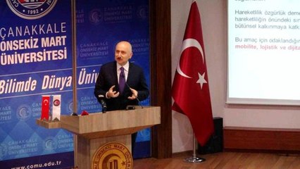 Bakan Karaismailoğlu, ÇOMÜ'de öğrencilerle buluştu