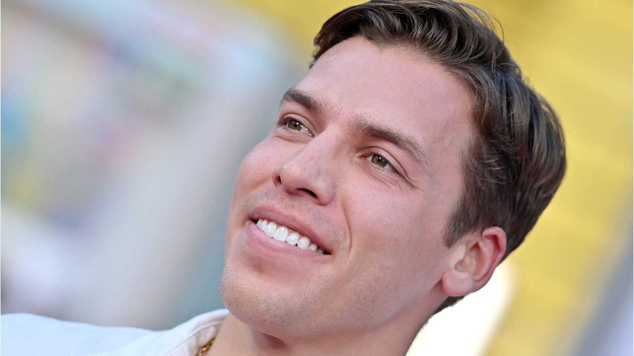 GALA VIDEO - PHOTO - Arnold Schwarzenegger : son fils illégitime Joseph Baena est aussi musclé que lui !