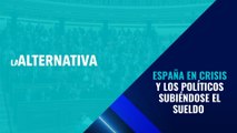 España, en crisis, y los políticos, subiéndose el sueldo, pero los grandes medios hablan de los cánticos de un colegio mayor y una canción satírica de VOX