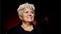 GALA VIDEO - Mimie Mathy défendue par ce célèbre animateur à ses débuts : “J’ai eu un coup de foudre”