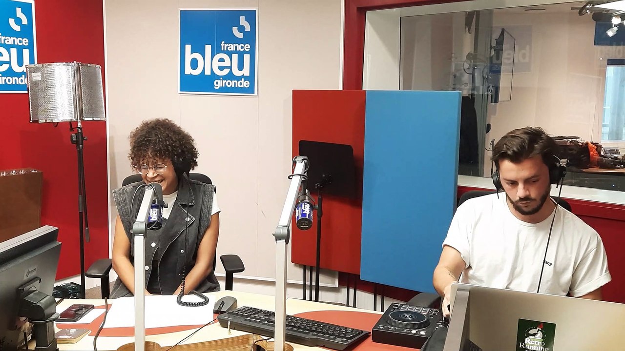 "Je m'voyais déjà" Alma Mango reprend Charles Aznavour Vidéo