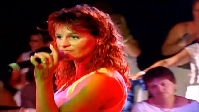 ANDREA BERG — Party Mix | Live im Club | von Andrea Berg - Emotionen Hautnah live - (2003)