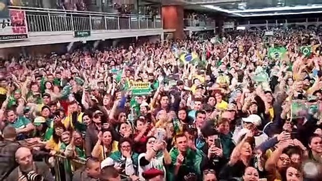 Bolsonaro pede que eleitores façam cerco a locais de votação