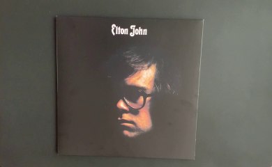 Elton John: Limited Gold Vinyl