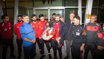 Dünya Şampiyonu olan Ampute Futbol Milli Takımı, Ankara'da coşkuyla karşılandı