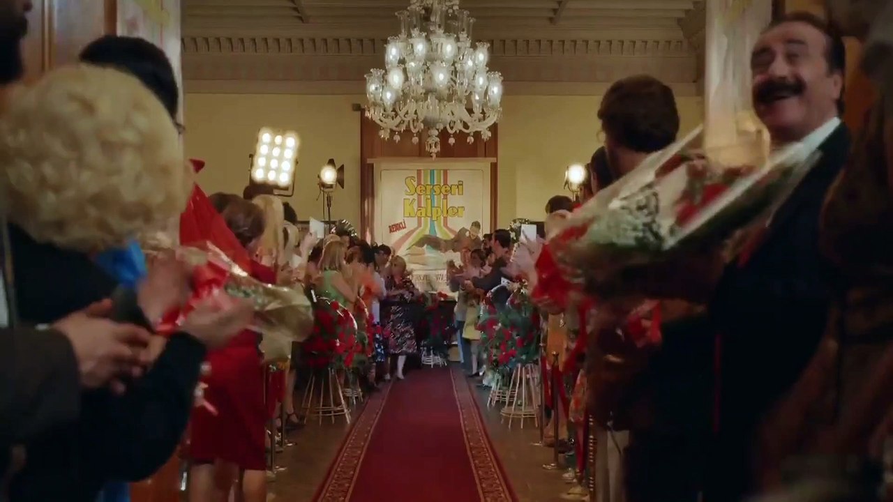 Çağan Irmak'tan yeni proje! 'Sevda Mecburi İstikamet'in ilk tanıtım fragmanı yayınlandı