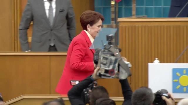 Akşener: 20 Yıl Sonra 'Başaramadık' Diyor. 'Türkiye'de Yolsuzluk, Yoksulluk, Yasaklar Var' Diyor. Bir Vaat Değil, Başarısızlığın İtirafı