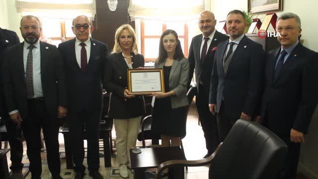 Türkiye'nin, Ticaret ve Sanayi Odası ilk kadın başkanı görevini devraldı