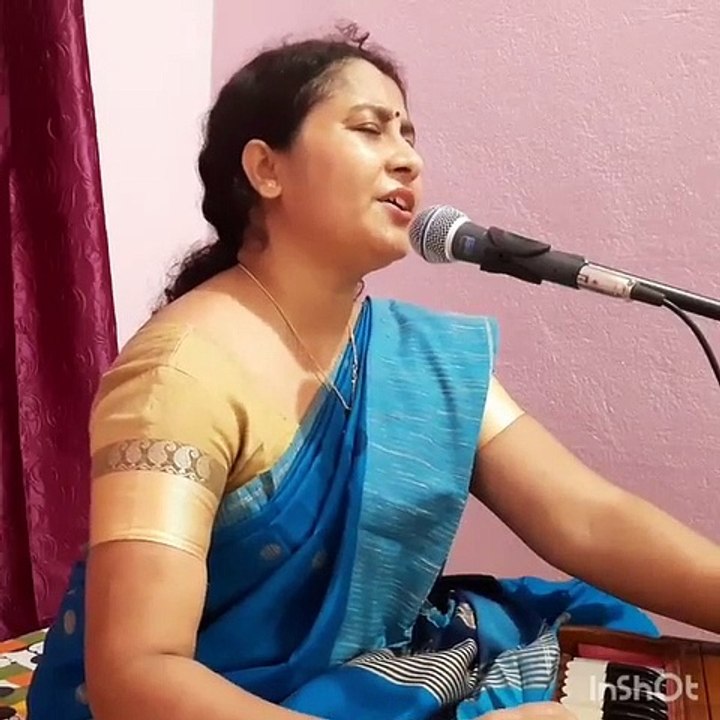 এখনো সারেঙ্গীটা বাজছে.