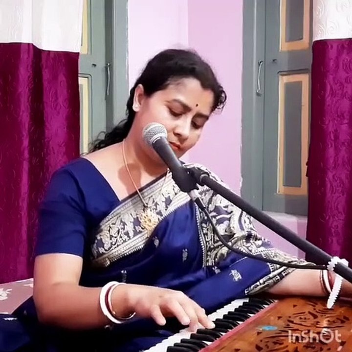 কফি হাউসের সেই আড্ডাটা আজ আর নেই - Coffee Houser Sei Addata Aaj Aar Nei