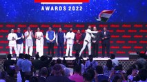 Ranveer Singh dedicates his award to his idol Amitabh Bachchan