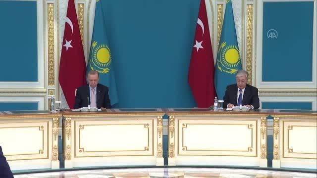 Cumhurbaşkanı Erdoğan'a Kazakistan Birinci Derece Dostluk Devlet Nişanı takdim edildi