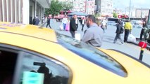 Yolcu seçtiği için ceza yiyen taksici gazetecilere küfür etti