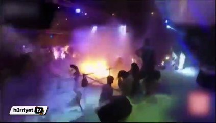 Tayvan'da konser alanı bir anda alev aldı