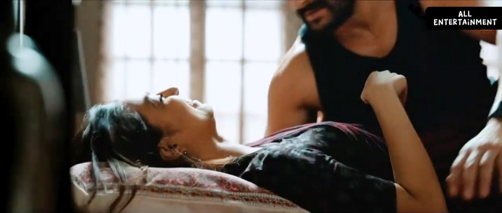 New Bollywood romantic song | Oo Saahiba - Radhika apte, Saif Ali Khan | new romantic song