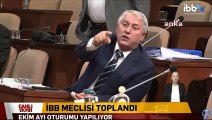 İBB Meclisi'nde AKP-İYİ Parti gerginliği: Kürsüdeki mikrofonla vurmaya çalıştı