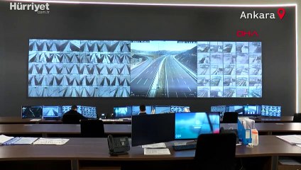 Akıllı otoyolda aracının lastiği patlayan sürücüye 10 dakikada yardım